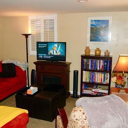 Blue Bear Den 3Br 2Ba Dtc Private Apt Hot Tub Zewnętrze zdjęcie