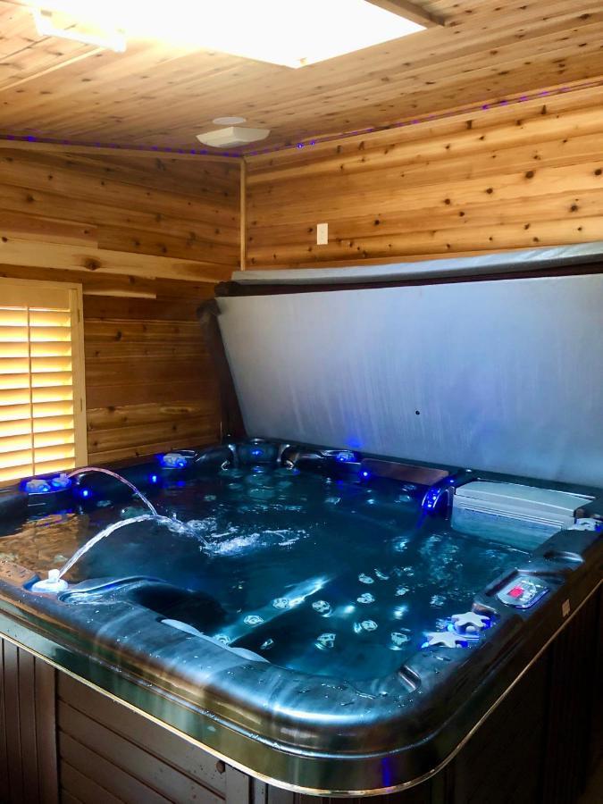 Blue Bear Den 3Br 2Ba Dtc Private Apt Hot Tub Zewnętrze zdjęcie